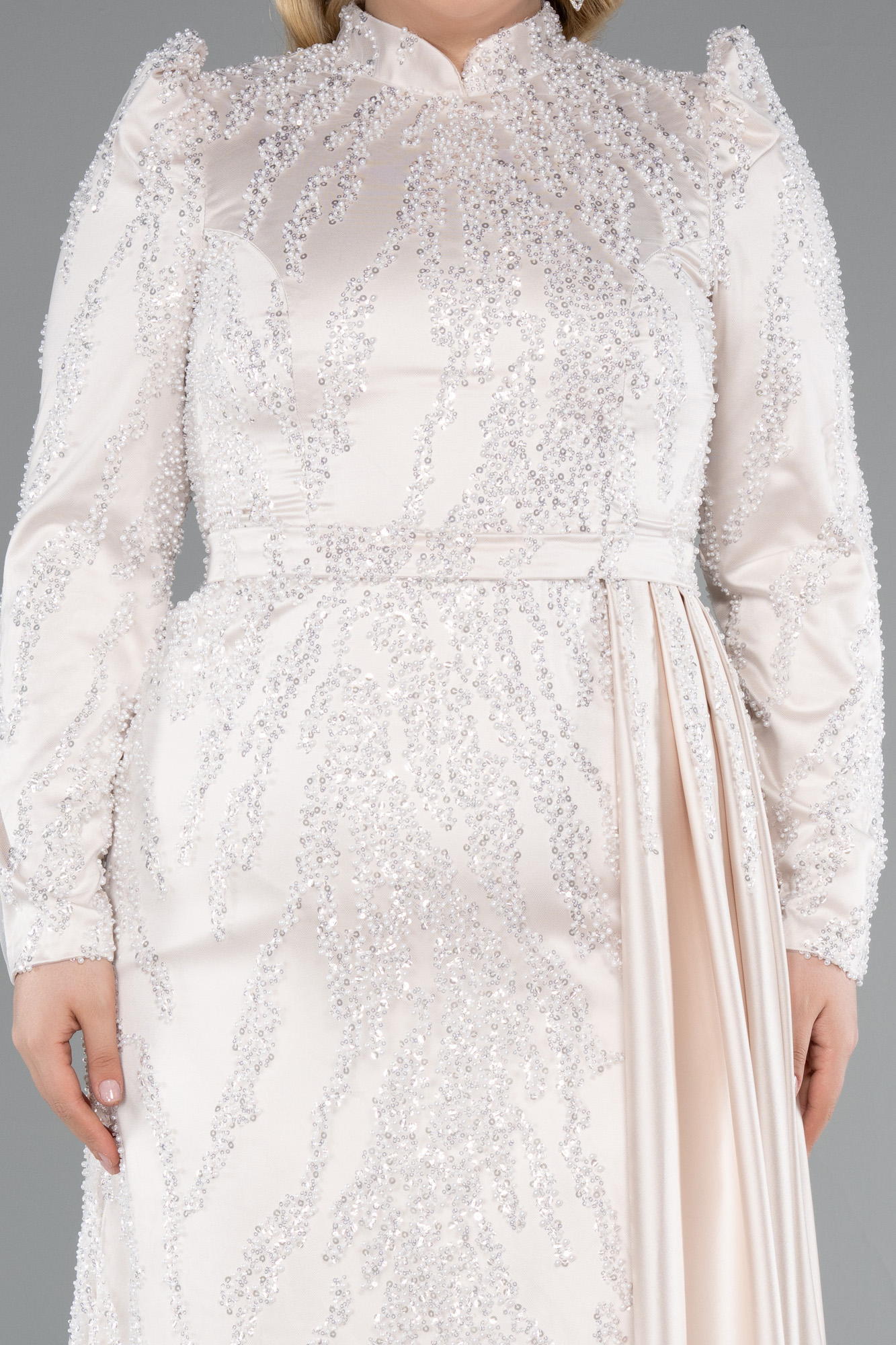 Bej Dik Yaka Boncuklu Uzun Kol Büyük Beden Tesettür Abiye ABU4942 - Görsel 3