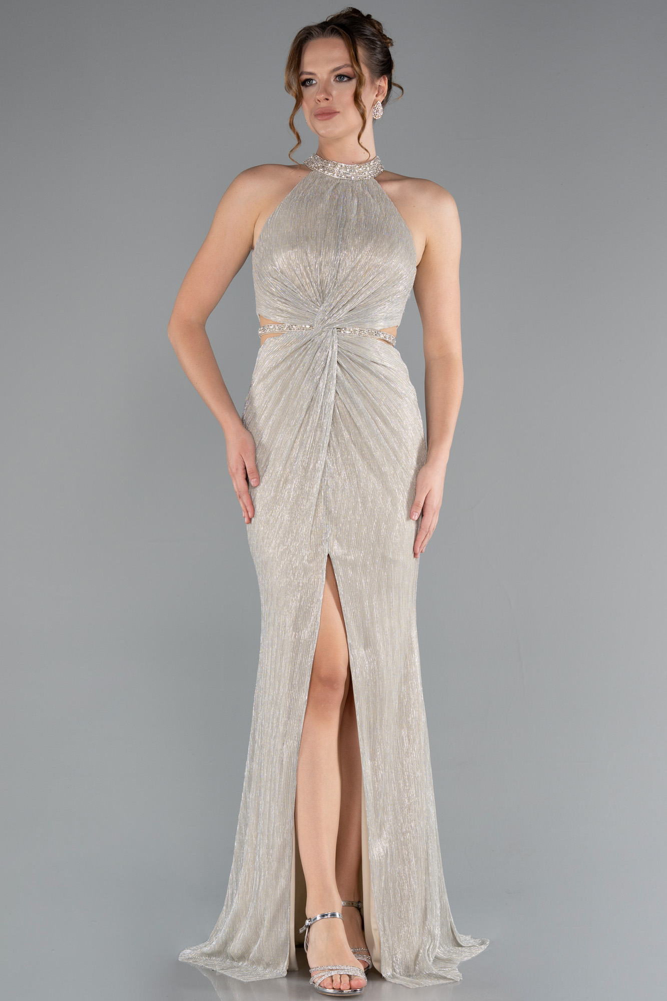 Bej Halter Yaka Bacak Dekolteli Uzun Simli Abiye ABU4324