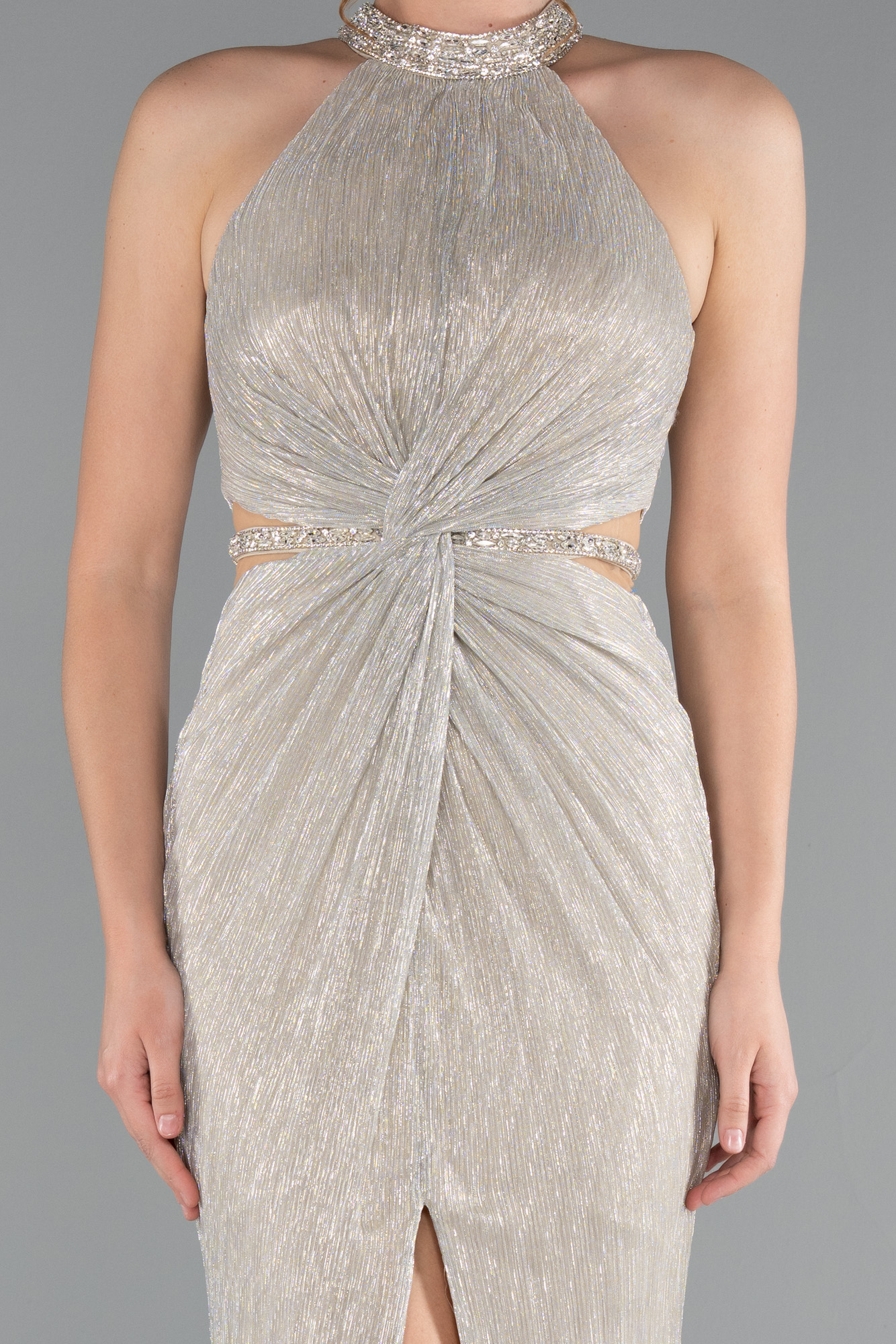 Bej Halter Yaka Bacak Dekolteli Uzun Simli Abiye ABU4324 - Görsel 3