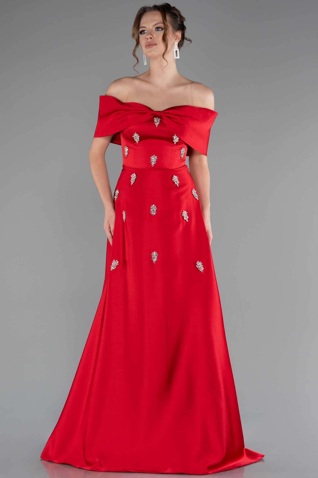 Siyah Kayık Yaka Taşlı Uzun Saten Abiye ABU5015 - Görsel 5