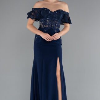 Lacivert Kayık Yaka Sırt Dekolteli Üstü Dantel Uzun Abiye ABU2261