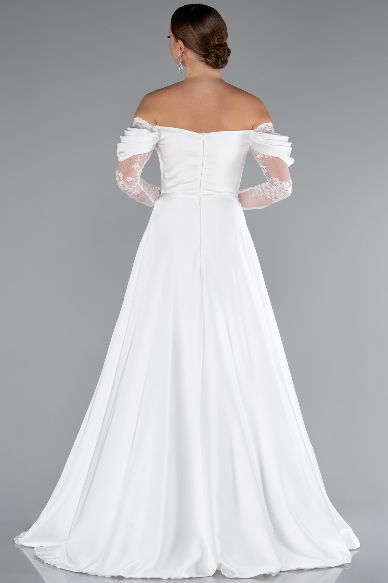 Ekru Dantel Uzun Kol Kayık Yaka Yırtmaçlı Saten Abiye ABU5054 - Görsel 4