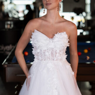 Ekru Straplez Çiçek Aplikeli Uzun Büyük Beden Gelinlik ABG141