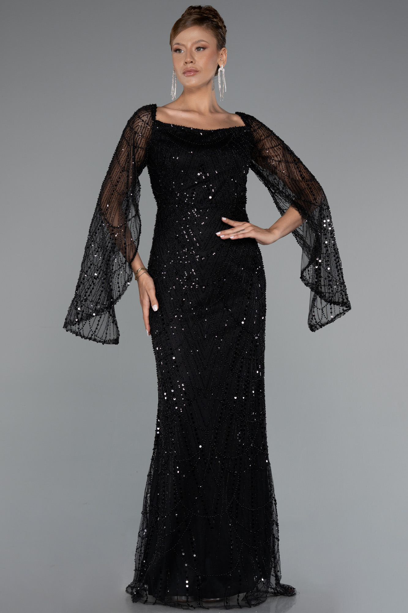 Siyah Uzun Kol Boncuklu Abiye Elbise ABU5066