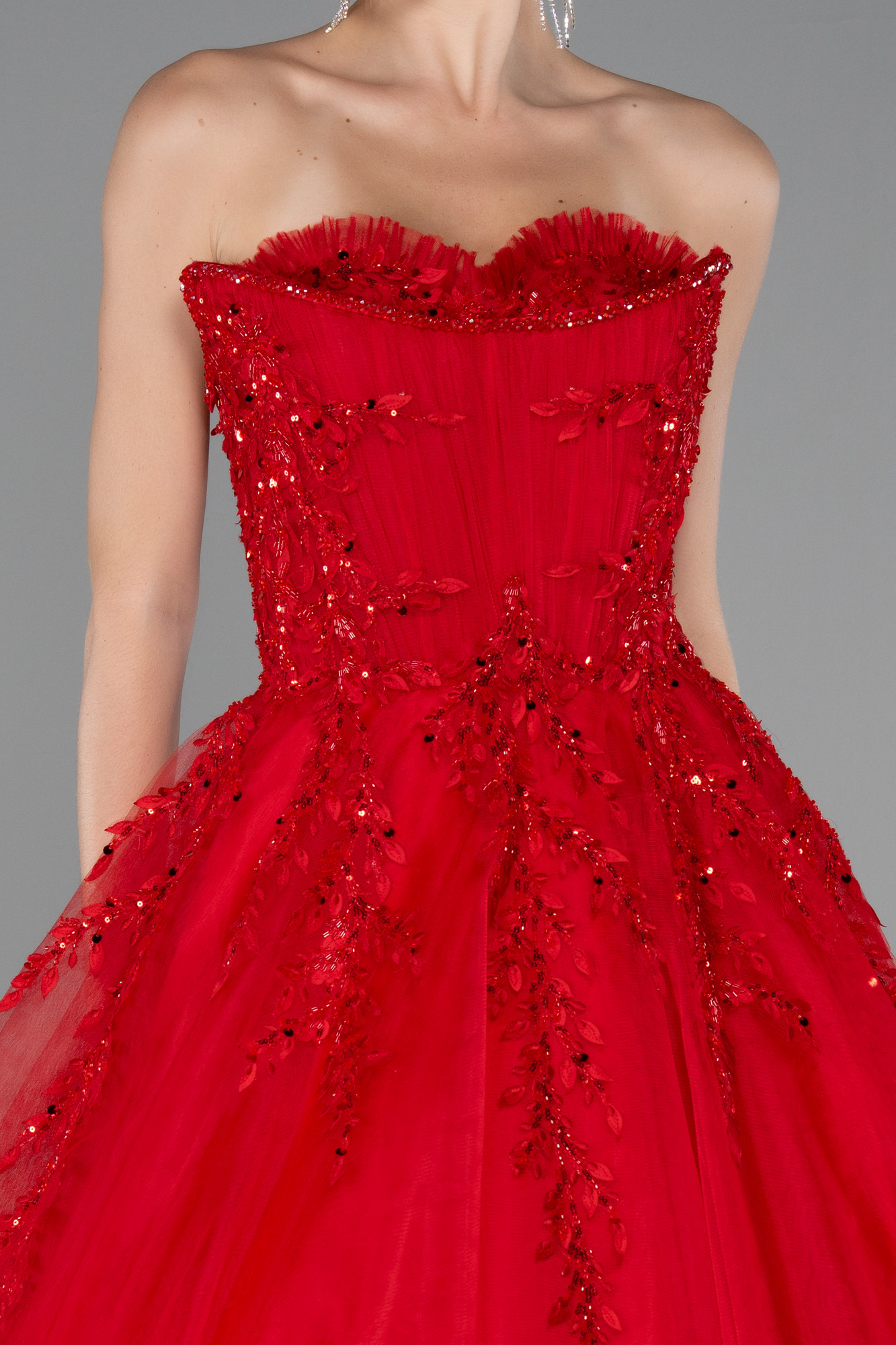 Kırmızı Straplez Güpürlü Uzun Özel Tasarım Nişan Elbisesi ABU4431 - Görsel 4