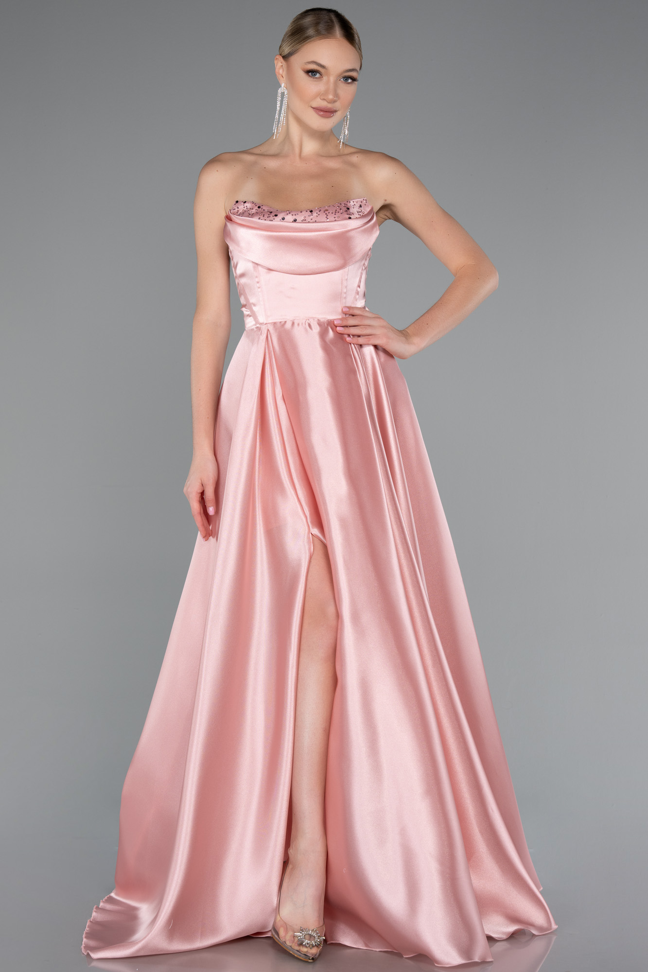 Pudra Straplez Bacak Dekolteli Uzun Saten Abiye Elbise ABU5064