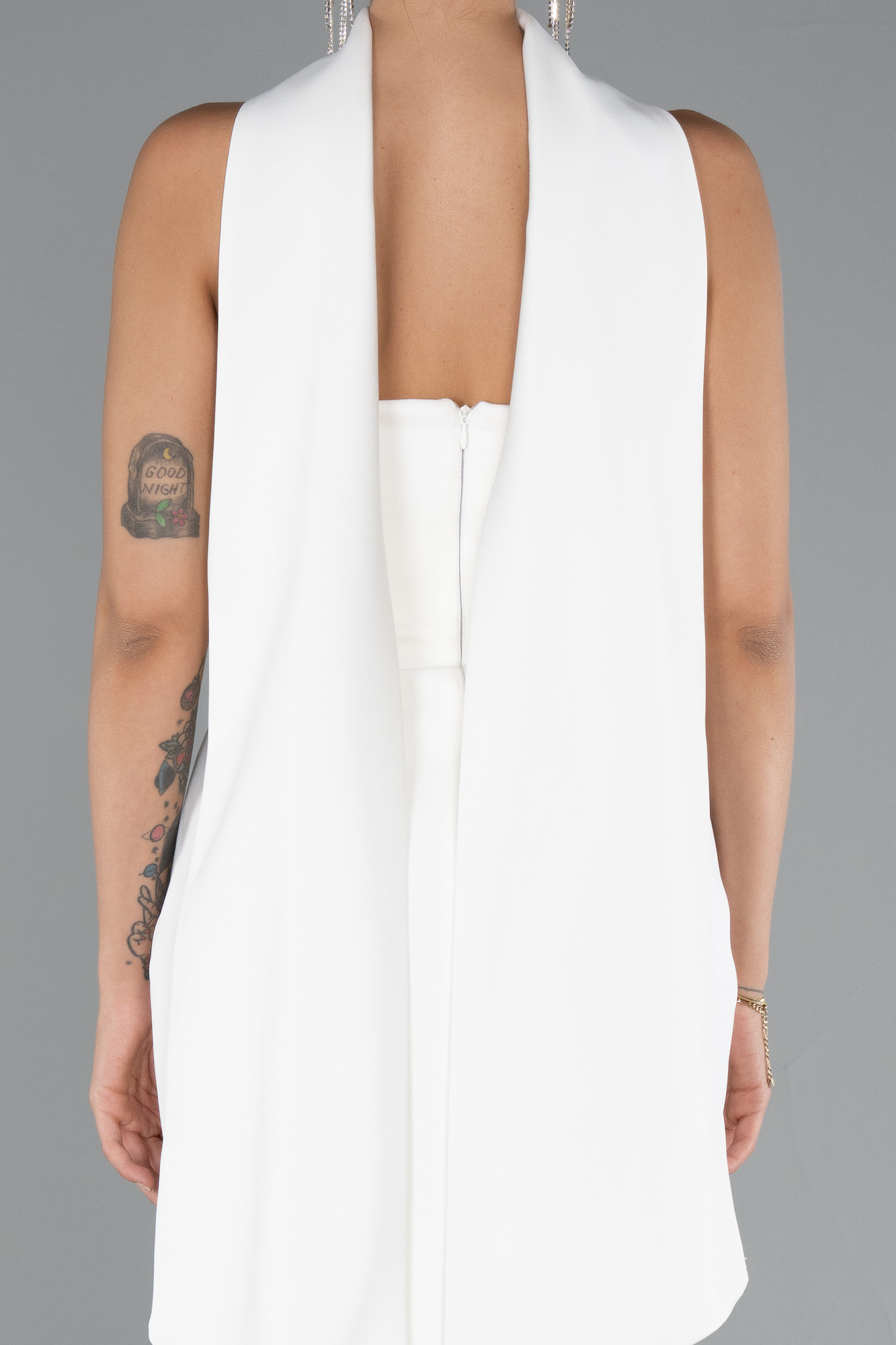 Ekru Straplez Şal Aksesuarlı Uzun Balık Abiye Elbise ABU5097 - Görsel 4