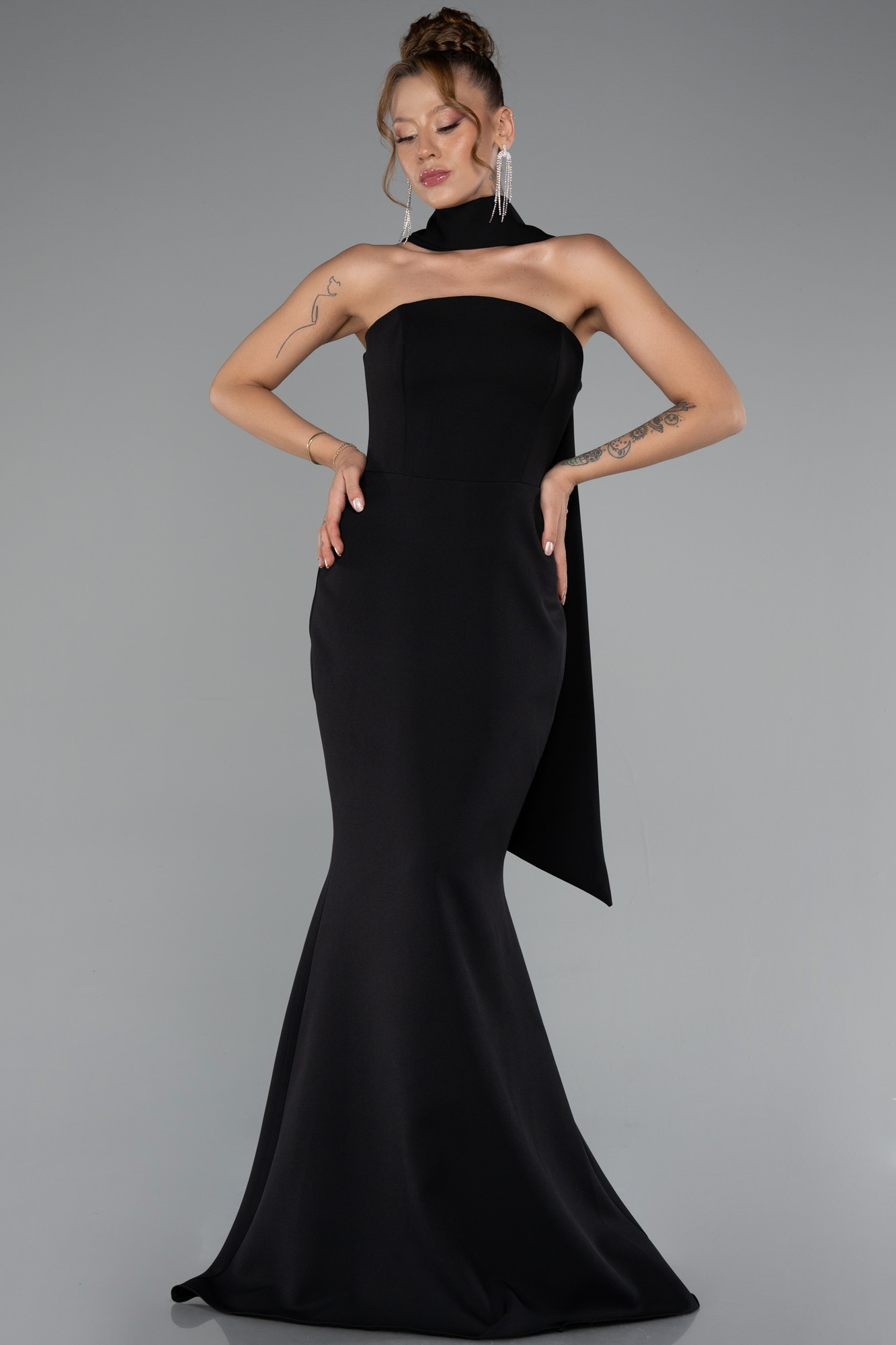 Ekru Straplez Şal Aksesuarlı Uzun Balık Abiye Elbise ABU5097 - Görsel 5