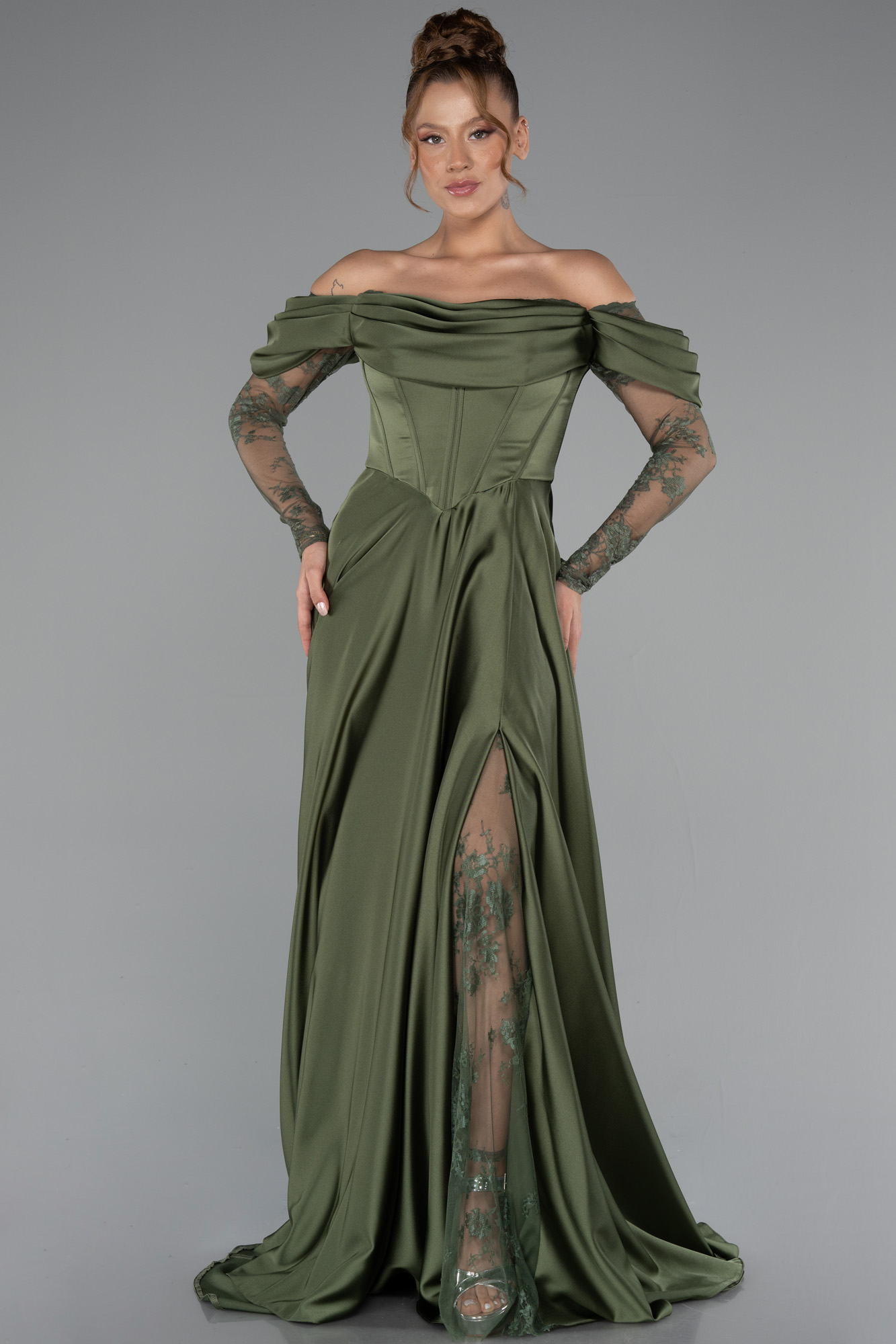 Haki Dantel Uzun Kol Kayık Yaka Yırtmaçlı Saten Abiye ABU5054