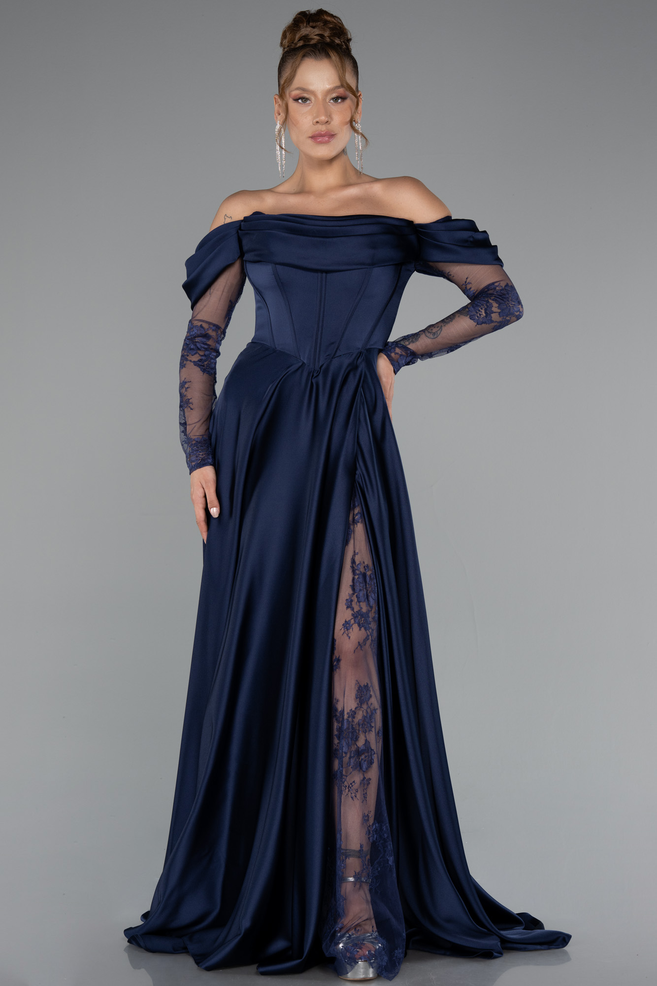 Lacivert Dantel Uzun Kol Kayık Yaka Saten Büyük Beden Abiye ABU5261