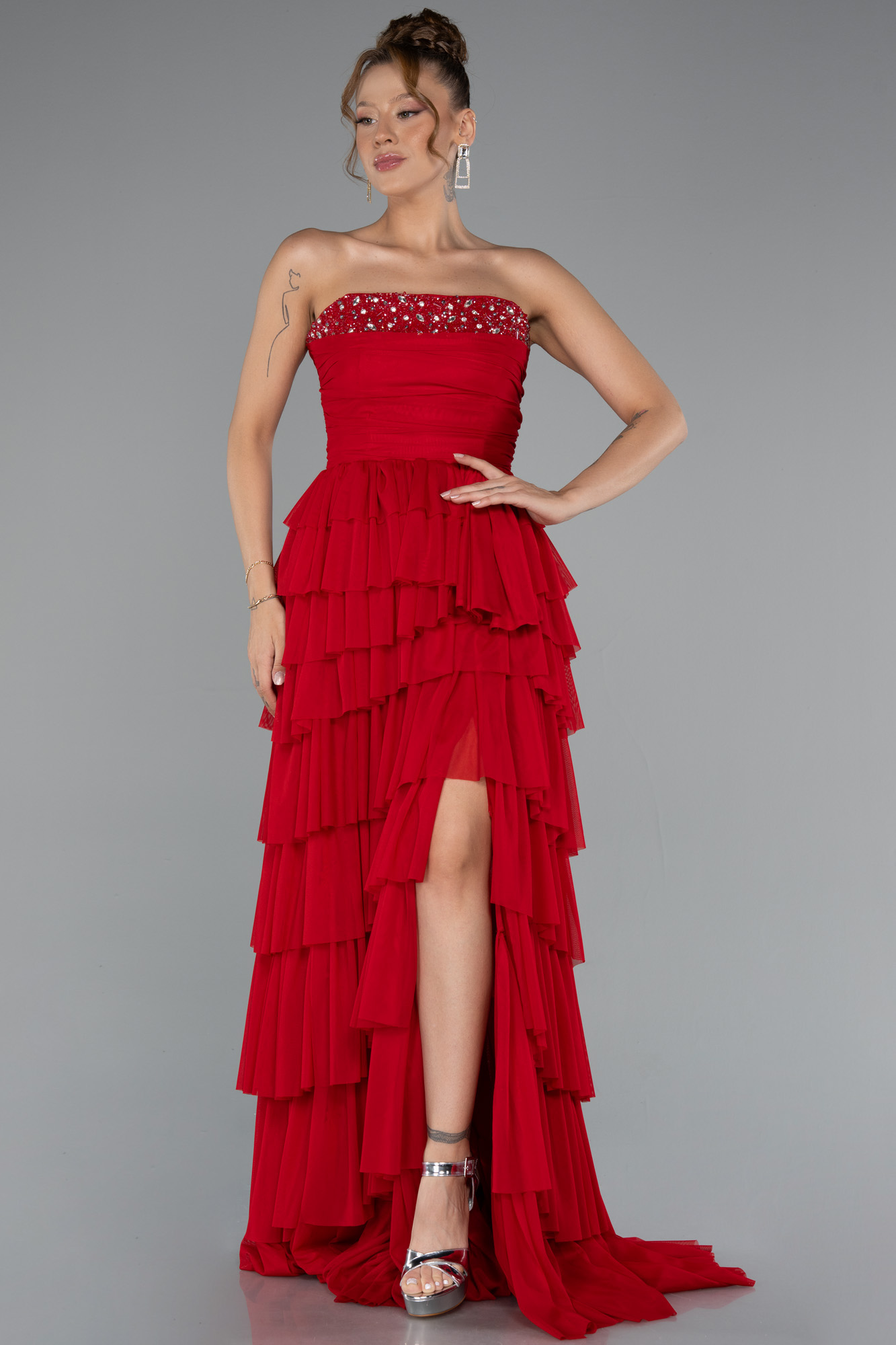 Kırmızı Taşlı Straplez Katlı Etek Yırtmaçlı Uzun Abiye ABU5104 - Görsel 2