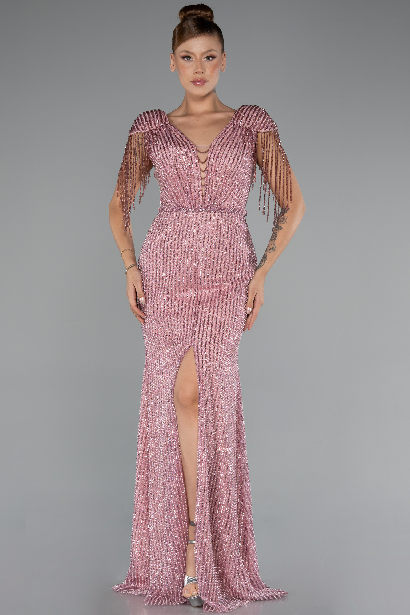 Pudra Bacak Dekolteli Uzun Taşlı Özel Tasarım Abiye ABU5132