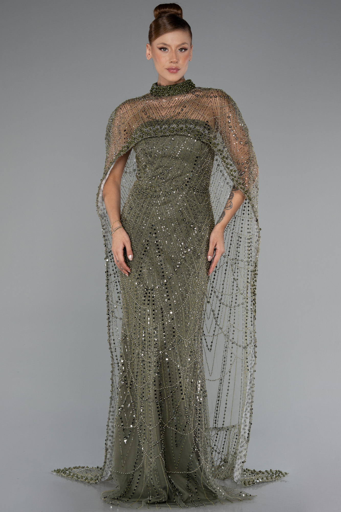 Haki Straplez Uzun Şal Detay Boncuklu Abiye ABU5141