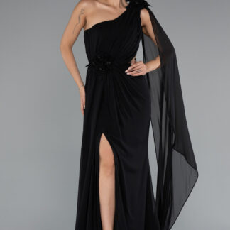 Siyah Şallı Tek Omuz Yırtmaçlı Uzun Şifon Abiye ABU5144