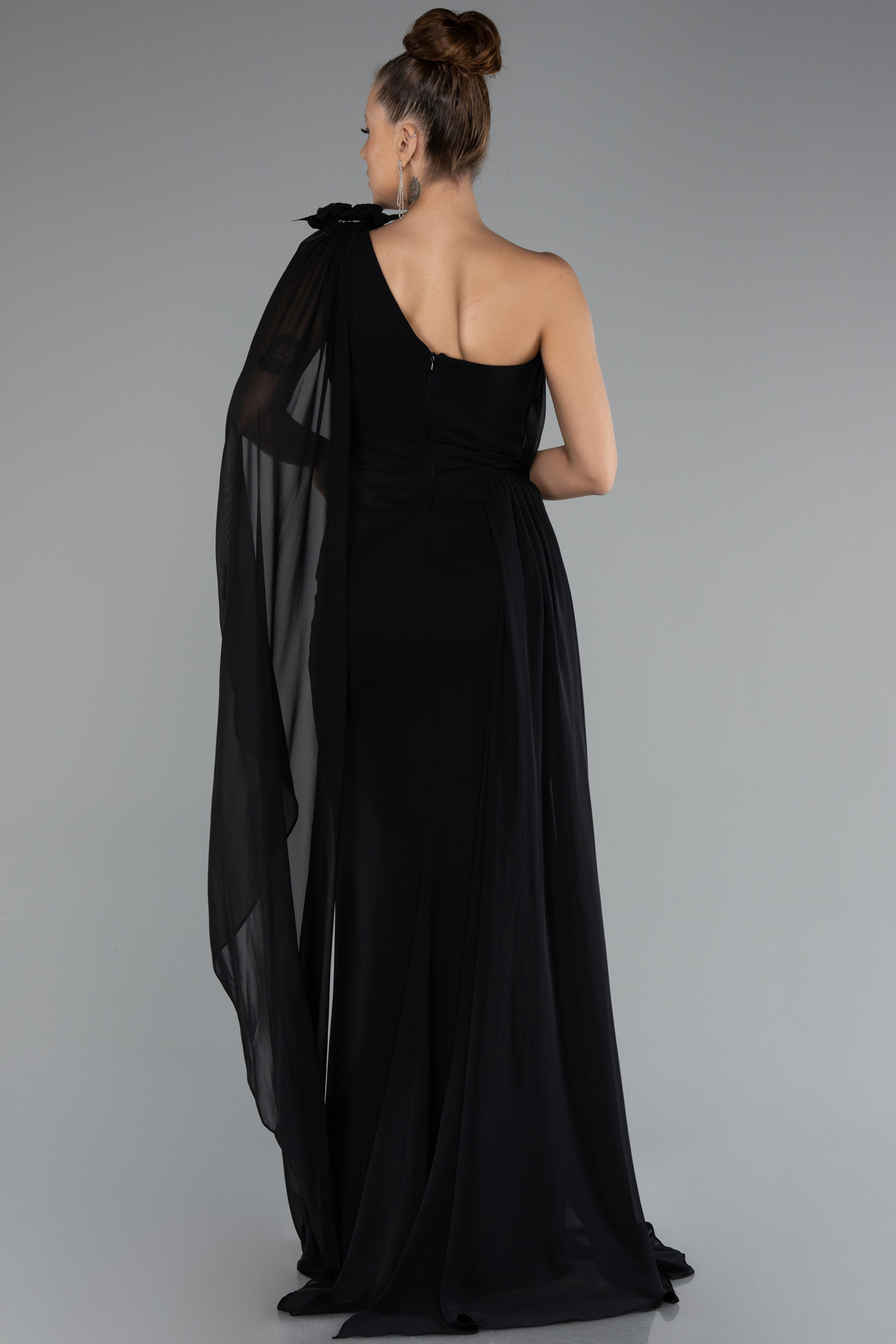 Siyah Şallı Tek Omuz Yırtmaçlı Uzun Şifon Abiye ABU5144 - Görsel 2