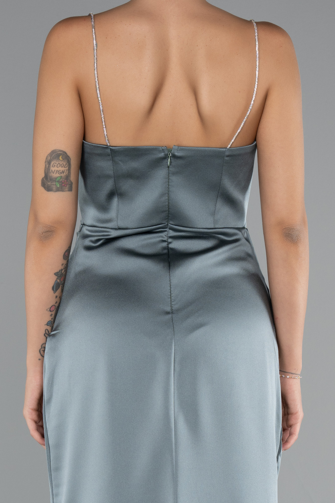 Firuze Bacak Dekolteli Göğüs Drapeli Uzun Saten Abiye ABU5149 - Görsel 4