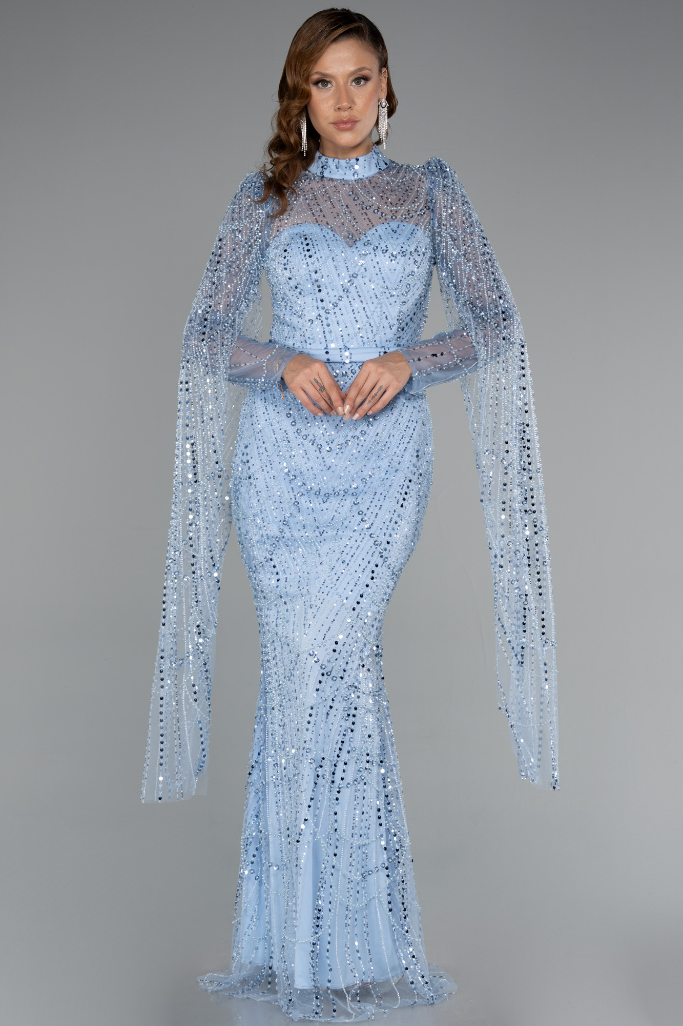 Buz Mavisi Şallı Uzun Kol Dik Yaka Boncuklu Abiye ABU5152