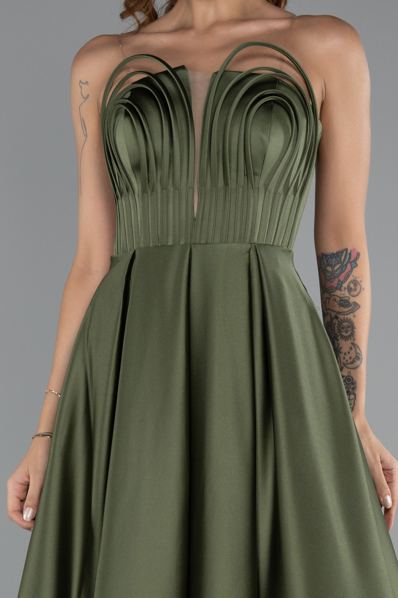 Haki Straplez Uzun Saten Abiye Elbise ABU5105 - Görsel 3