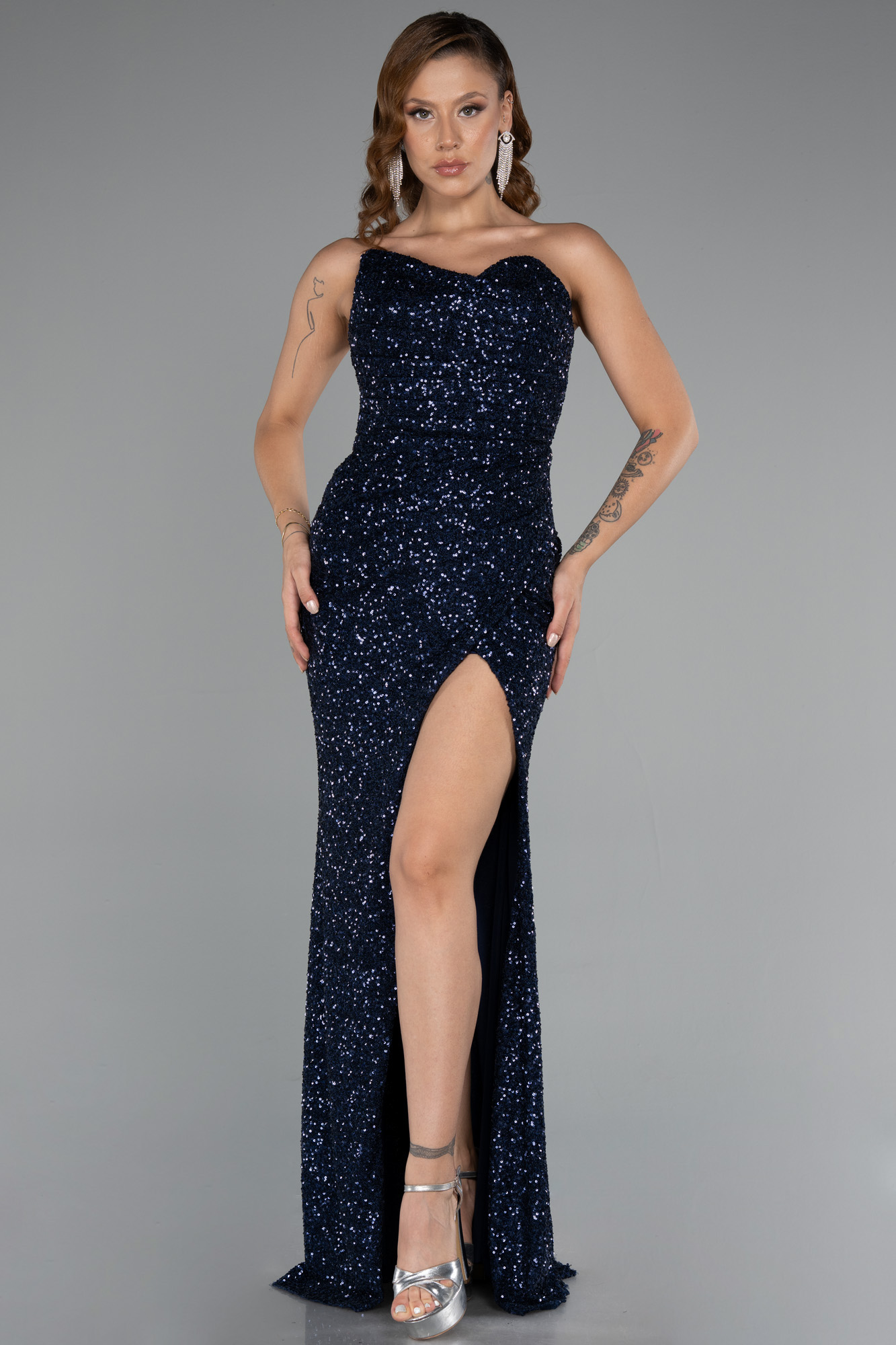 Lacivert Straplez Yırtmaçlı Uzun Pul Payet Abiye Elbise ABU5166