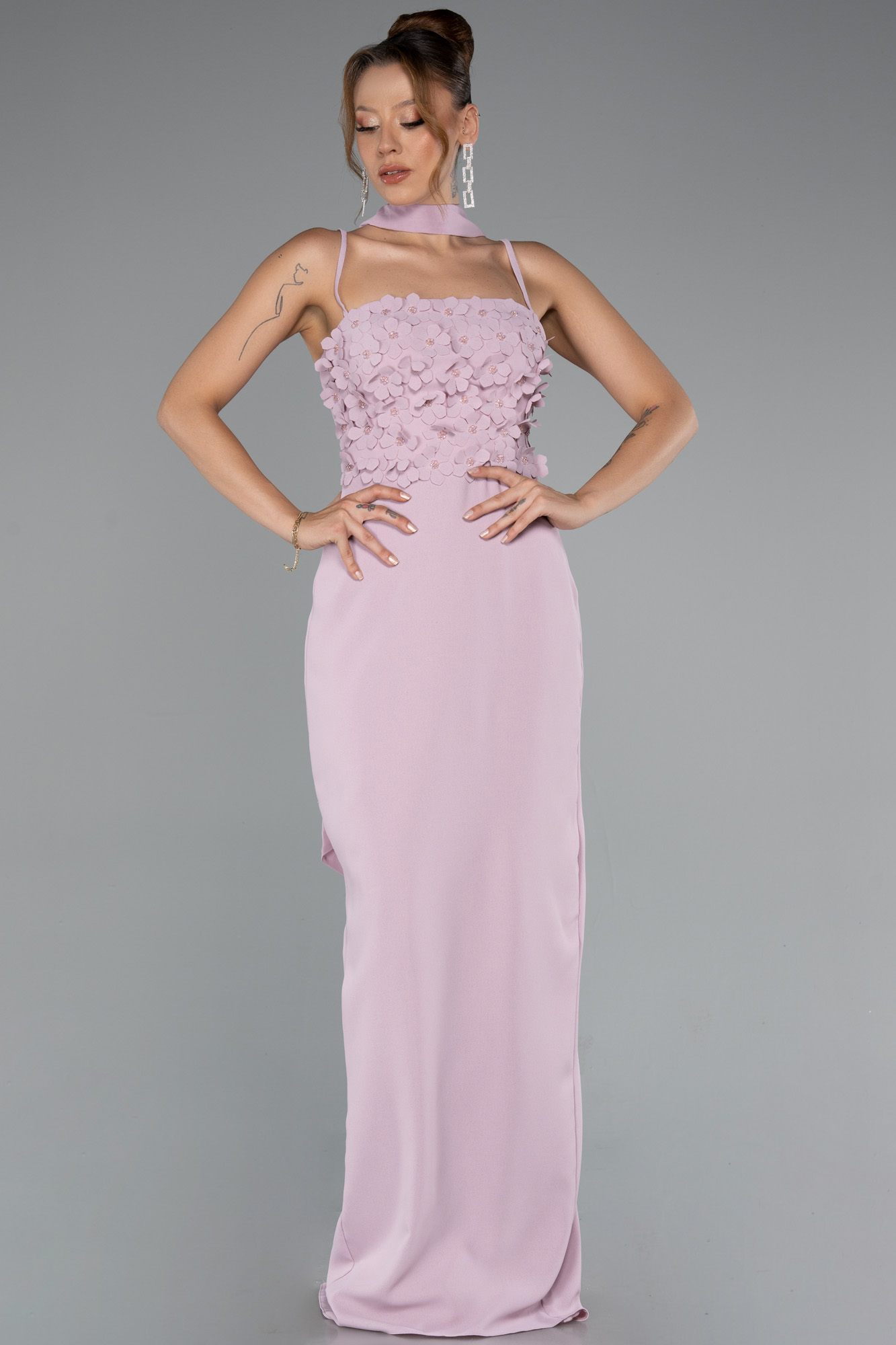 Pudra Askılı Üç Boyut Çiçekli Şallı Uzun Abiye Elbise ABU5181