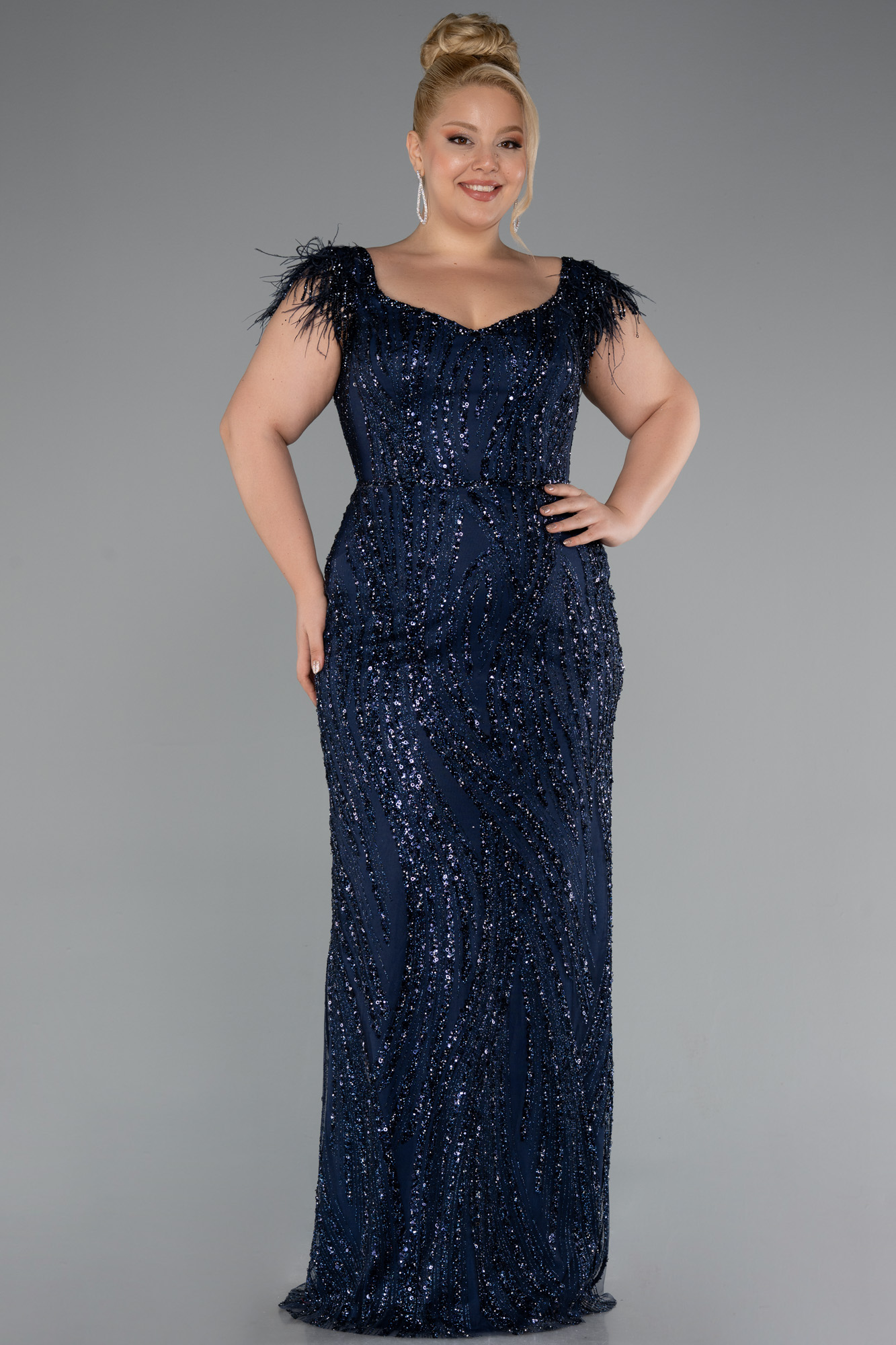 Lacivert Kısa Kol V Yaka Taşlı Uzun Büyük Beden Abiye ABU5182