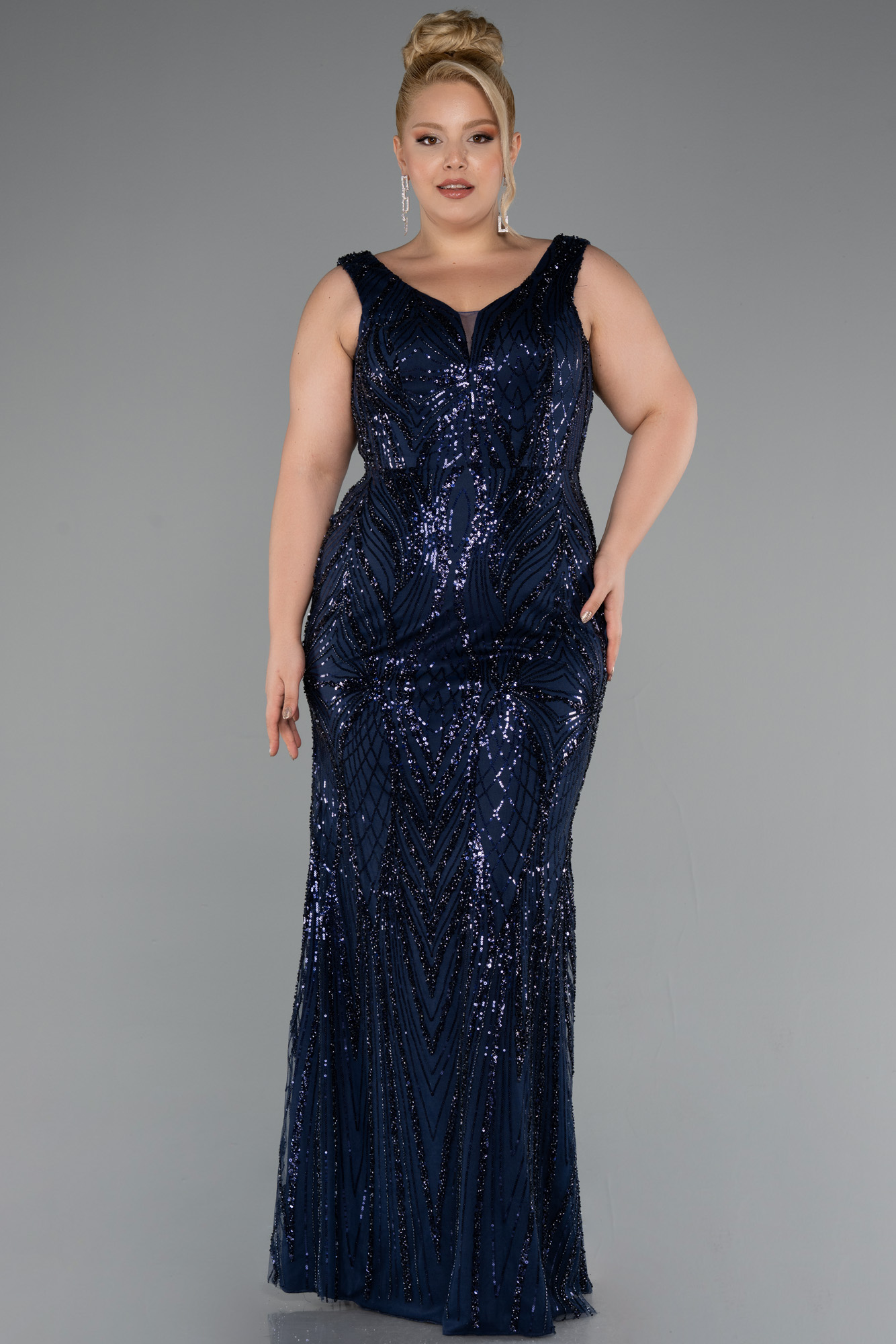 Lacivert Kolsuz Boncuklu Uzun Büyük Beden Abiye ABU5188 - Görsel 2