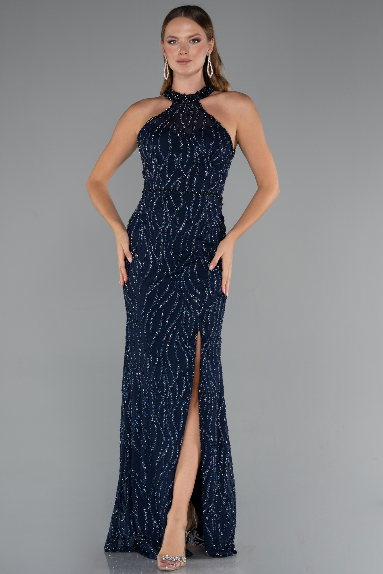 Siyah Halter Yaka Bacak Dekolteli Uzun Simli Abiye ABU5213 - Görsel 5