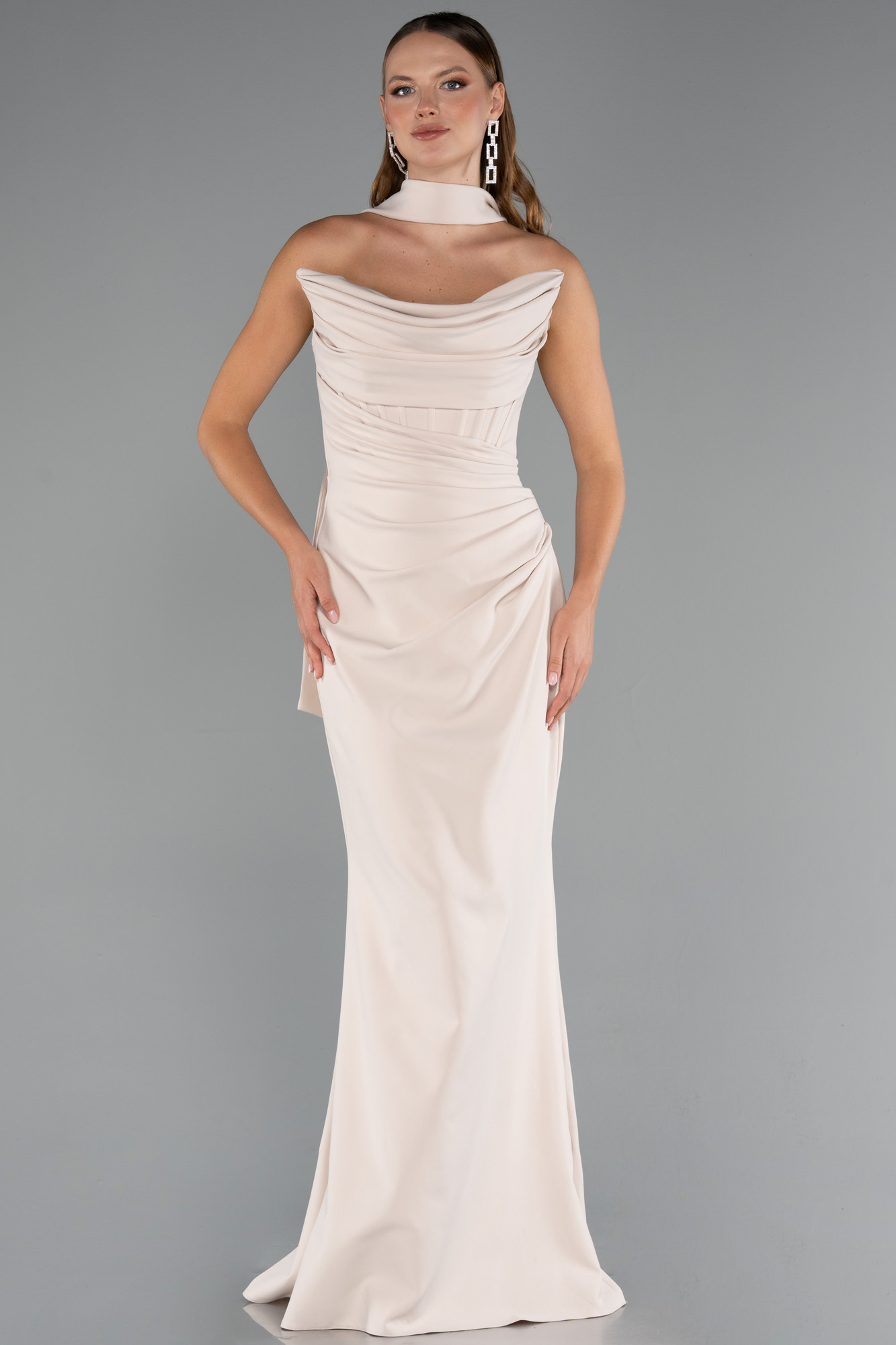 Bej Straplez Balen Korse Şallı Uzun Abiye Elbise ABU5216 - Görsel 3