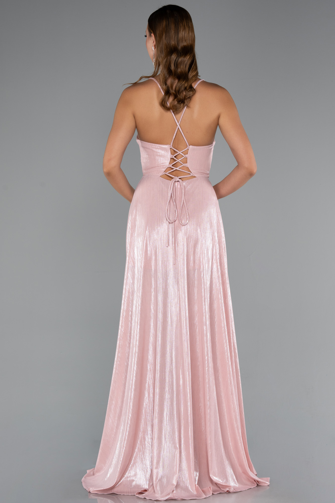 Pudra Bacak Ve Sırt Dekolteli Parlak Kumaş Uzun Abiye ABU4996 - Görsel 2