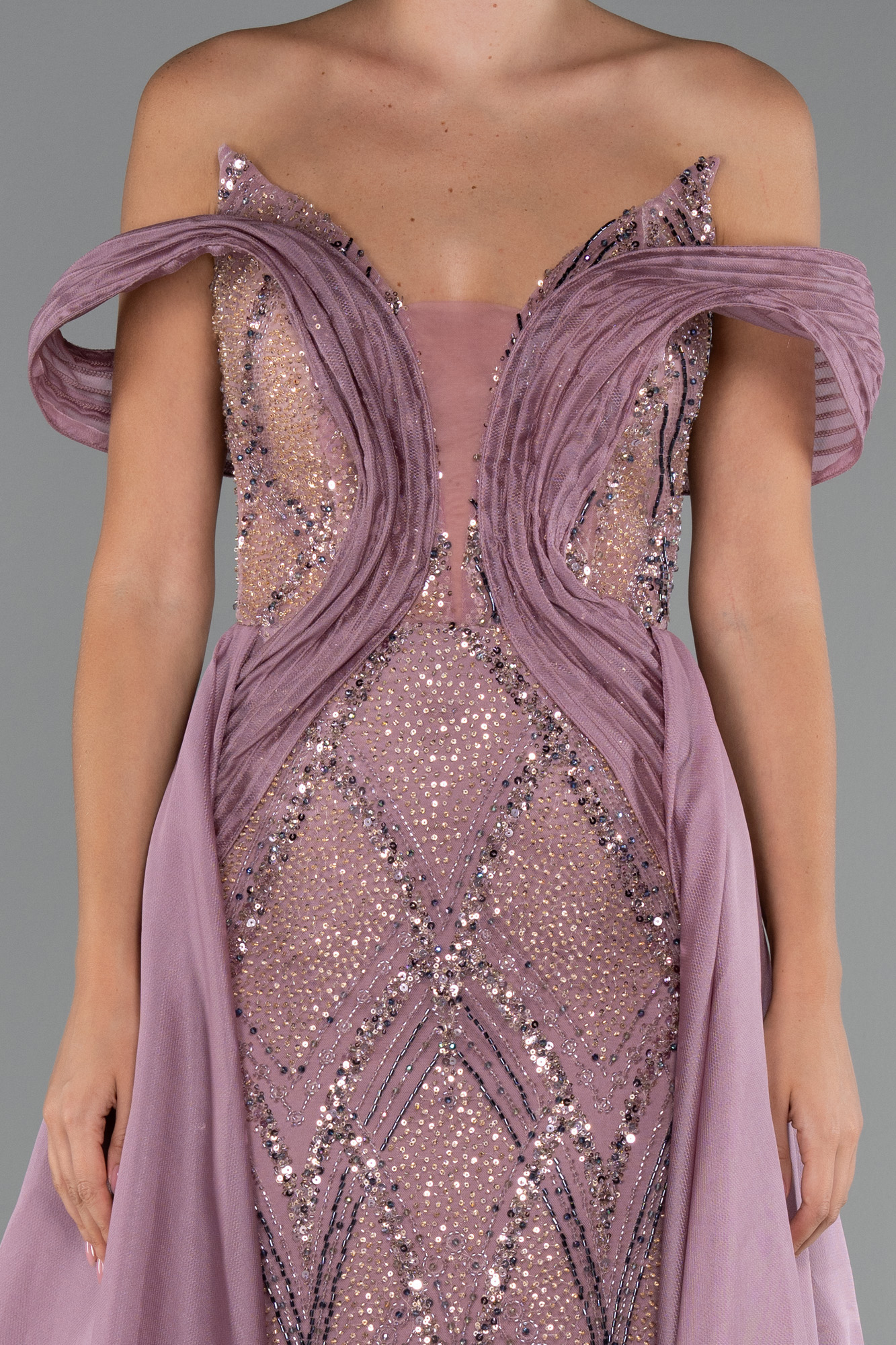 Pudra Kayık Yaka Taşlı Uzun Kuyruklu Özel Tasarım Abiye ABU5254 - Görsel 3