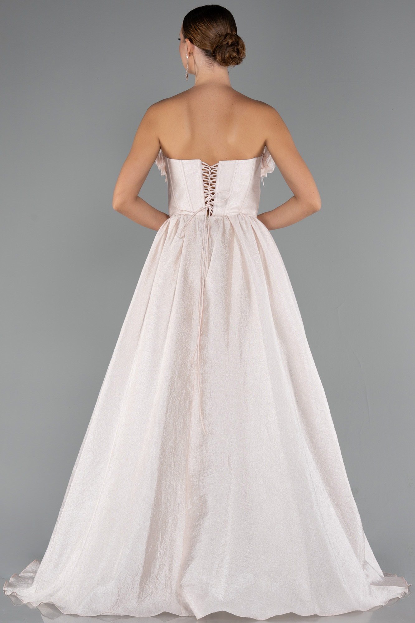 Krem Çiçekli Straplez Yaka Yırtmaçlı Uzun Abiye ABU4337 - Görsel 2