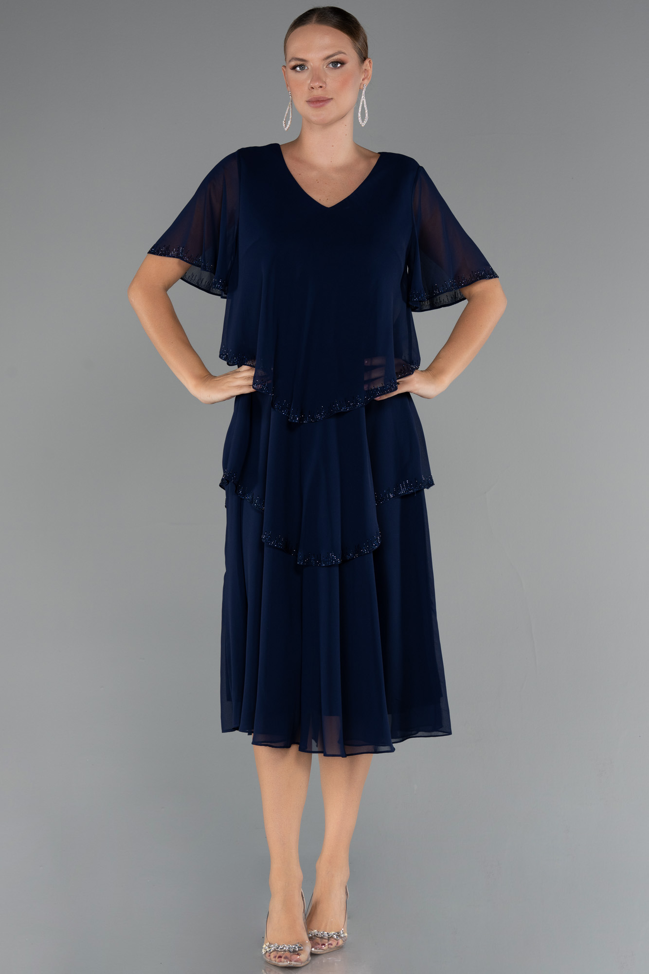 Lacivert Kısa Kol V Yaka Midi Şifon Büyük Beden Abiye ABK2426