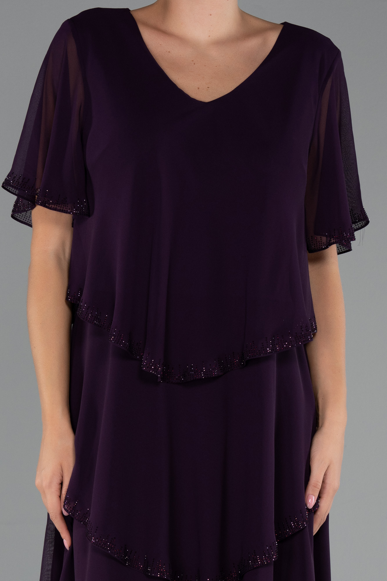 Mor Kısa Kol V Yaka Katlı Midi Şifon Büyük Beden Abiye ABK2426 - Görsel 3