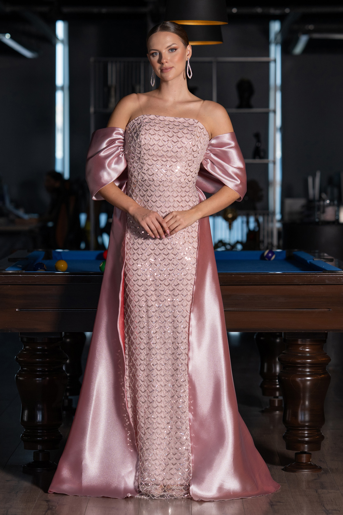 Pudra Straplez Boncuklu Saten Kuyruklu Uzun Abiye ABU5234