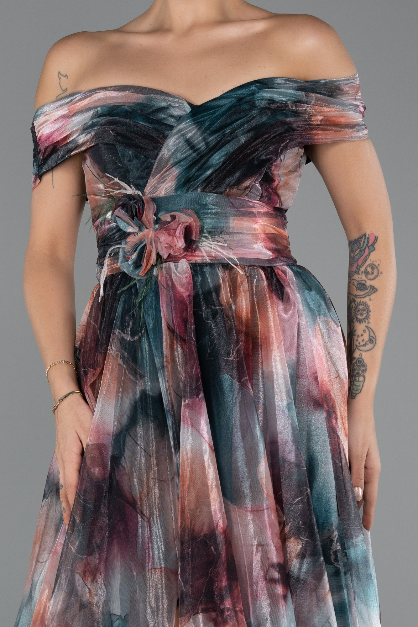 Soğan Kabuğu Kayık Yaka Uzun Empirme Abiye Elbise ABU5262 - Görsel 4