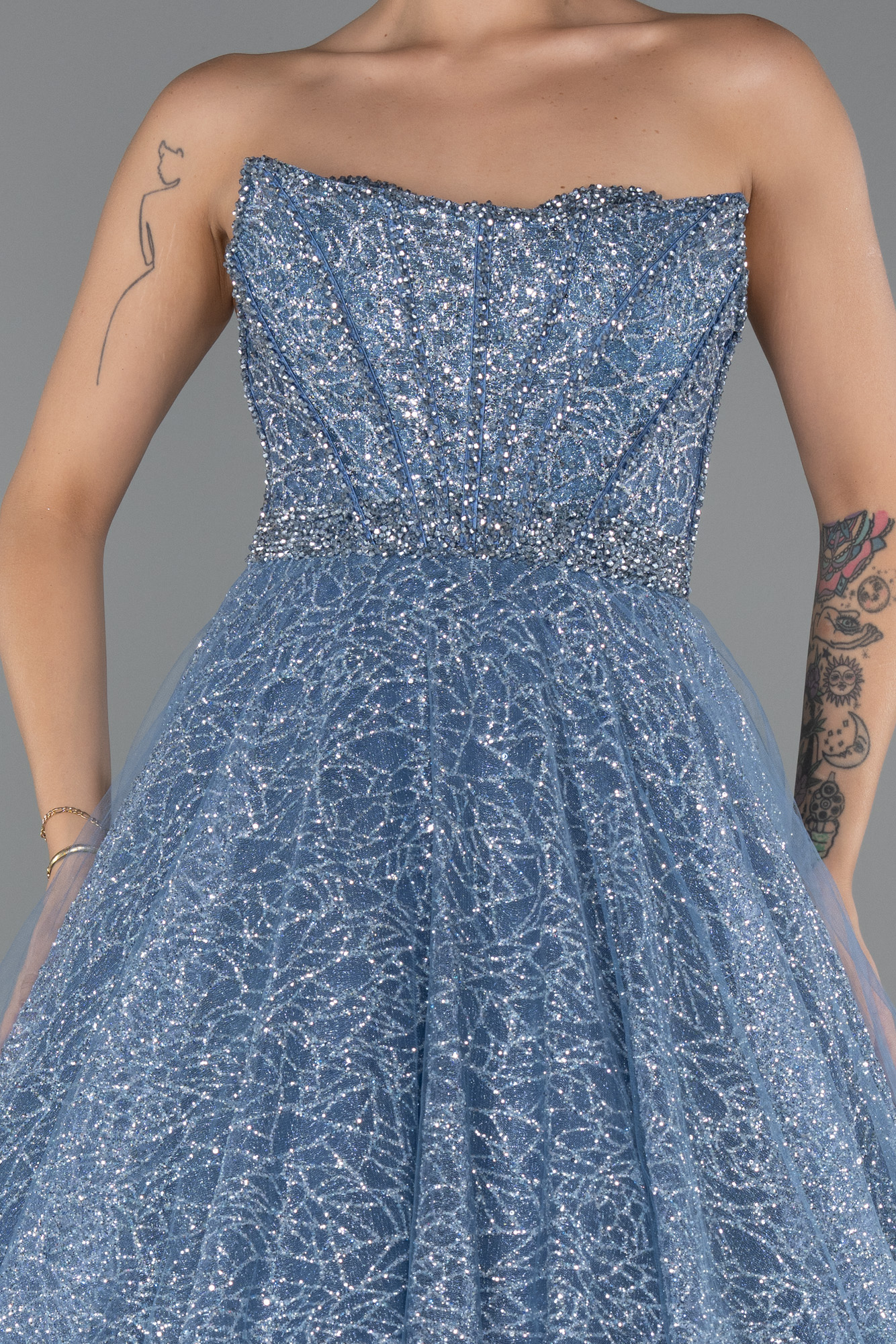 İndigo Taşlı Straplez Balenli Uzun Simli Nişan Elbisesi ABU5265 - Görsel 3