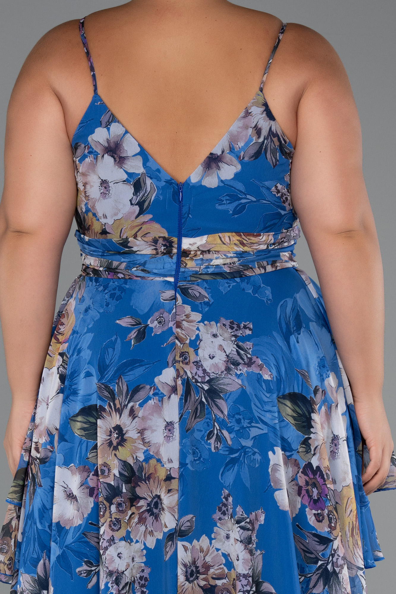 Mavi Bacak Dekolteli Uzun Desenli Büyük Beden Abiye ABU5266 - Görsel 4