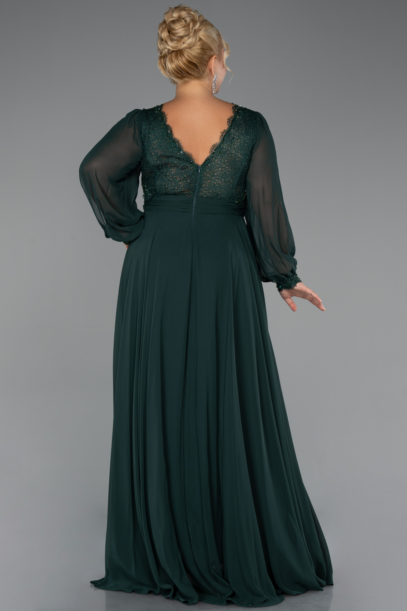 Zümrüt Yeşili Uzun Kol V Yaka Şifon Büyük Beden Abiye ABU5276 - Görsel 2