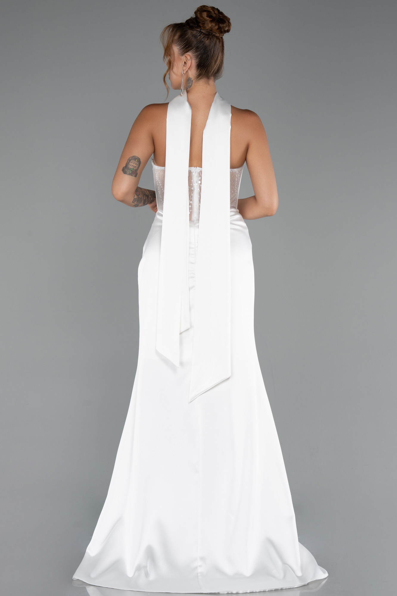 Ekru Straplez Balen Korse Yırtmaçlı Uzun Saten Abiye ABU5214 - Görsel 2