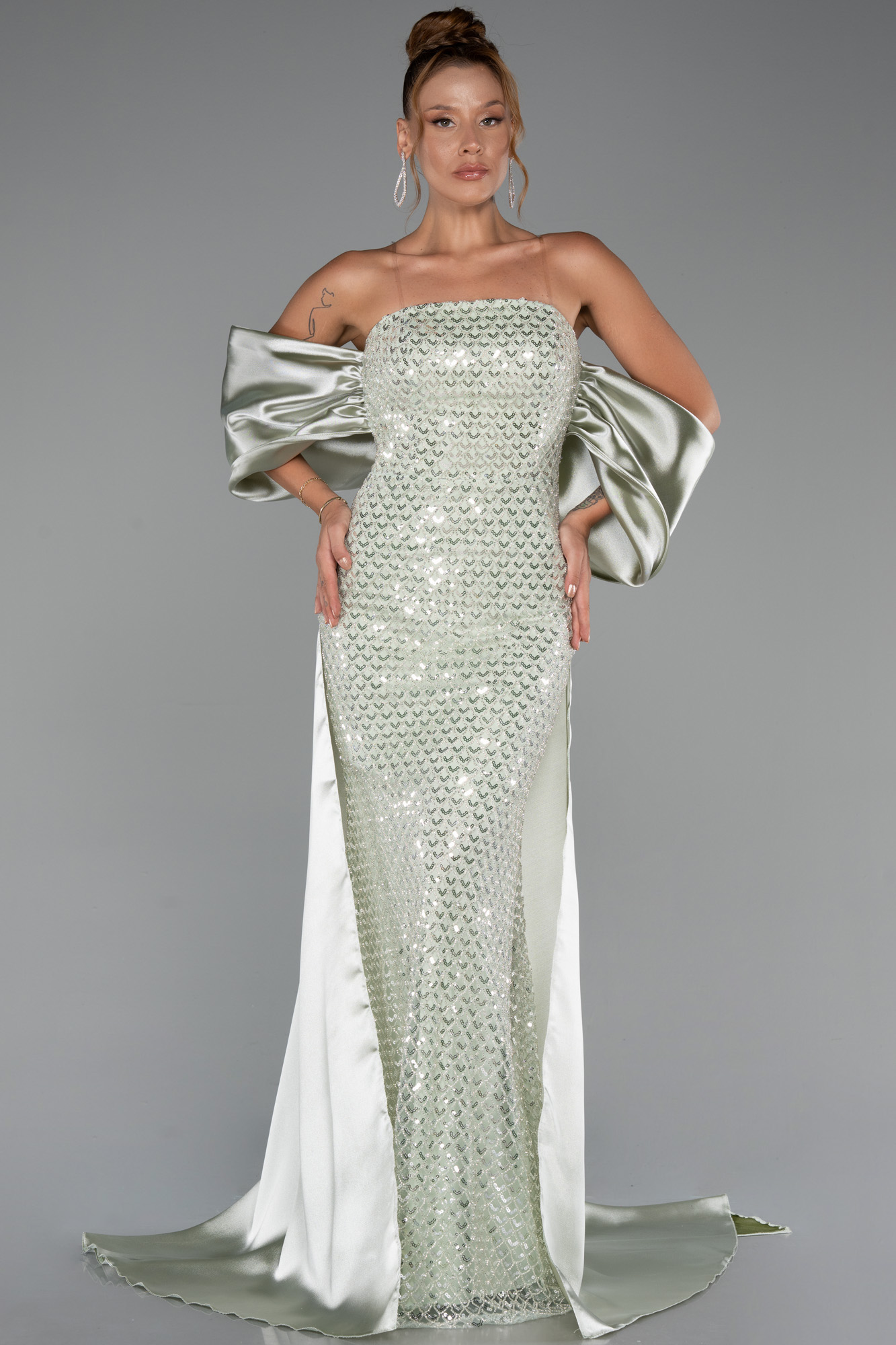 Mint Straplez Kuyruklu Uzun Boncuklu Abiye ABU5169