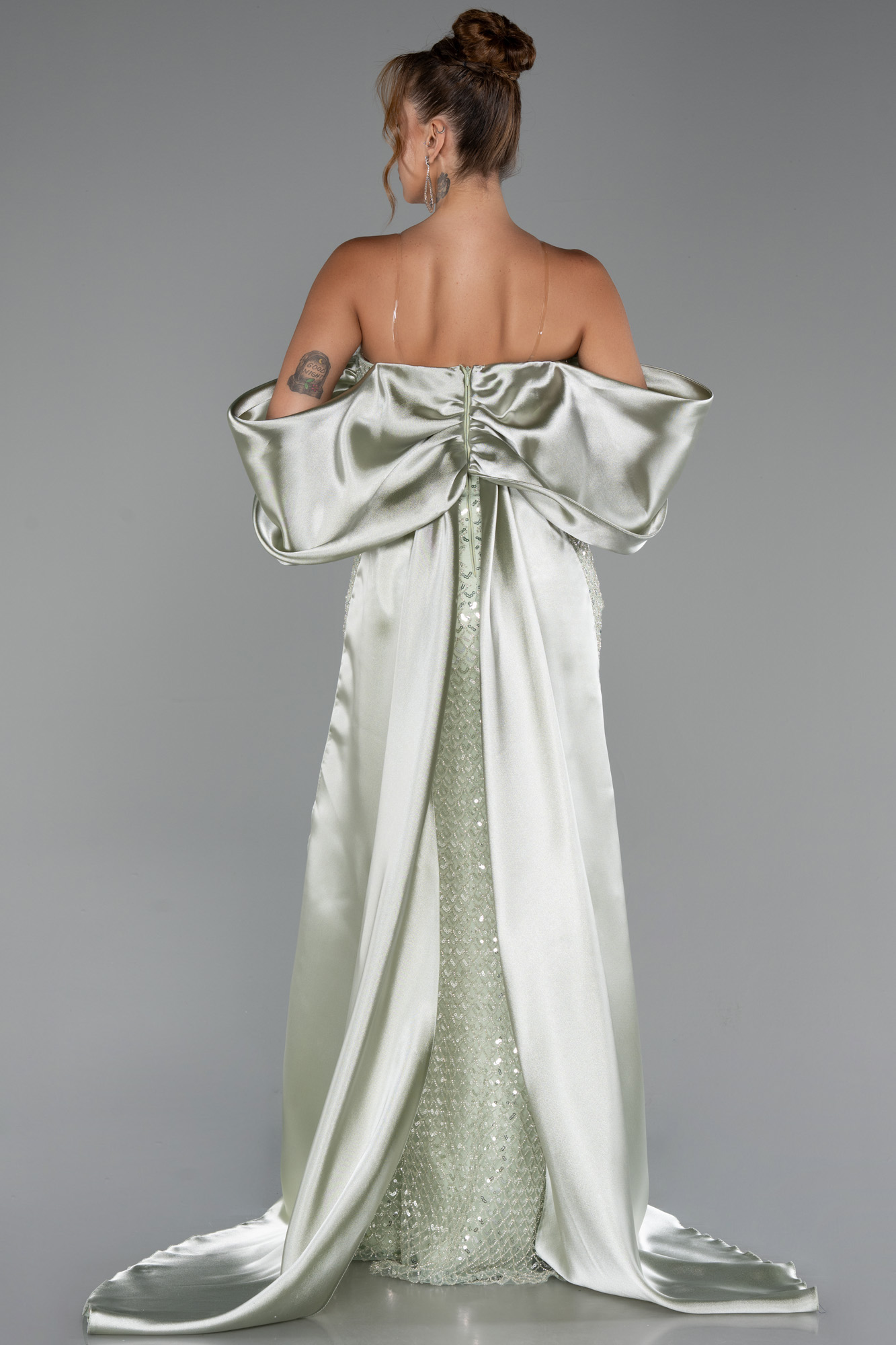 Mint Straplez Kuyruklu Uzun Boncuklu Abiye ABU5169 - Görsel 2