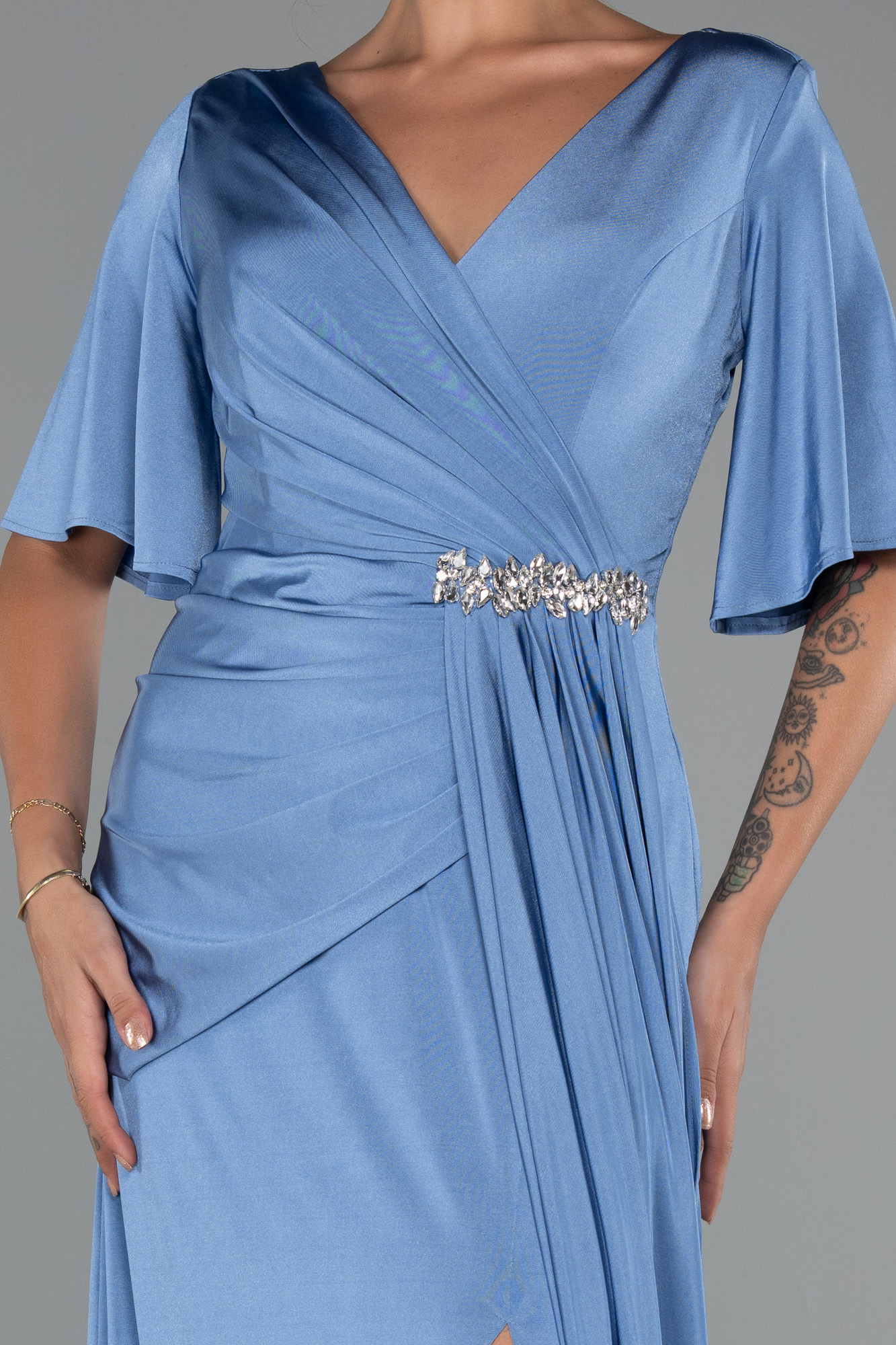 İndigo Kısa Kol Yırtmaçlı Uzun Büyük Beden Abiye ABU5287 - Görsel 3