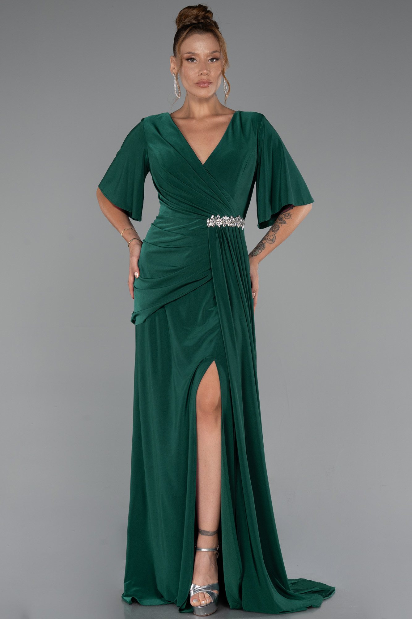 Zümrüt Yeşili Kısa Kol Yırtmaçlı Uzun Büyük Beden Abiye ABU5287