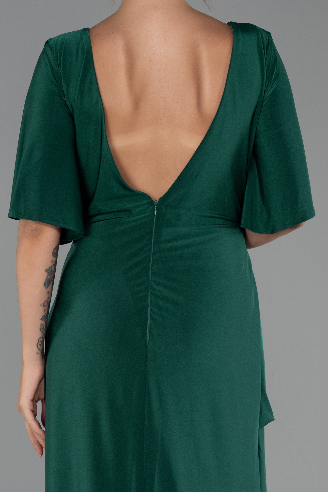 Zümrüt Yeşili Kısa Kol Yırtmaçlı Uzun Büyük Beden Abiye ABU5287 - Görsel 4