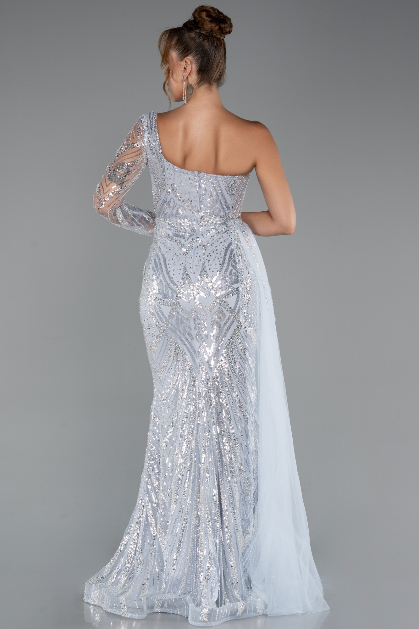 Buz Mavisi Tek Kol Taşlı Uzun Büyük Beden Özel Tasarım Abiye ABU5273 - Görsel 2