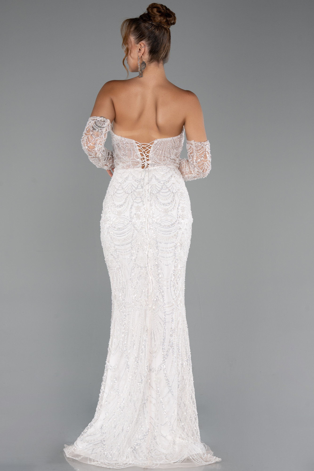 Krem Straplez Eldivenli Boncuklu Uzun Özel Tasarım Abiye ABU5293 - Görsel 3