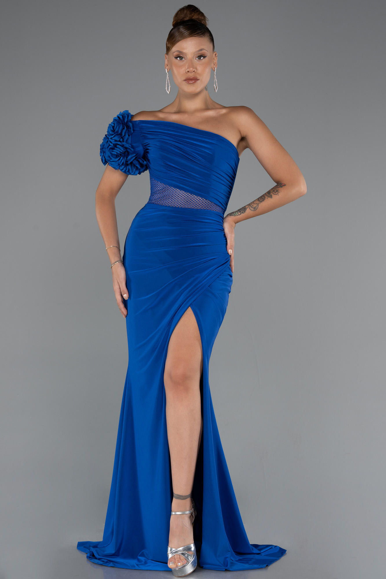 Saks Mavi Tek Omuz Bacak Dekolteli Uzun Abiye Elbise ABU5299