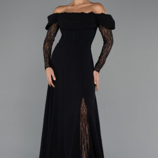 Siyah Dantelli Uzun Kol Kayık Yaka Balenli Abiye Elbise ABU5301